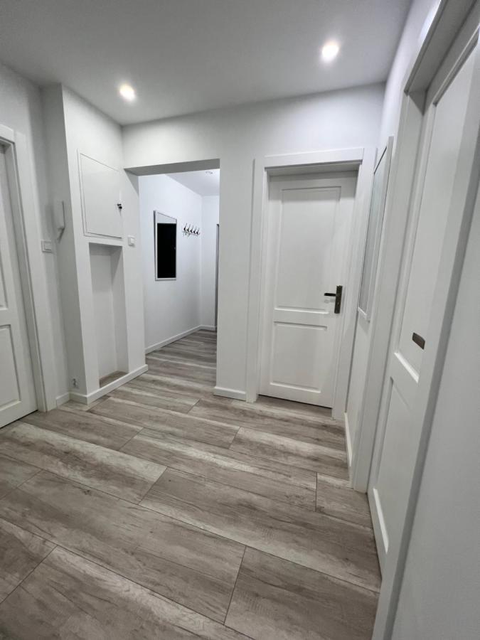 Bomi - Mieszkanie Wakacyjne - Ergo Arena - Zabianka - Jelitkowo - Azw Gdansk Apartment Ngoại thất bức ảnh